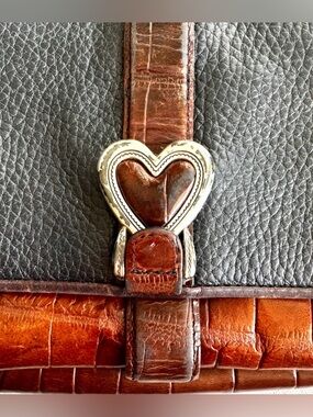 Brighton Leather Wallet Crossbody Purse Organizer Black Brown Heart Clasp